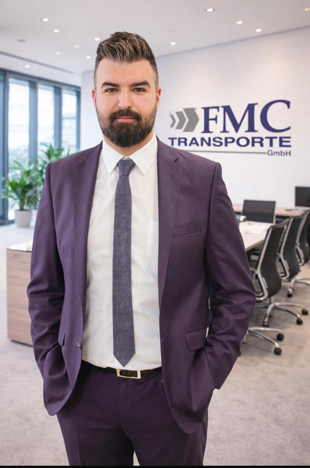 Geschäftsführung der FMC Transporte GmbH im Büro